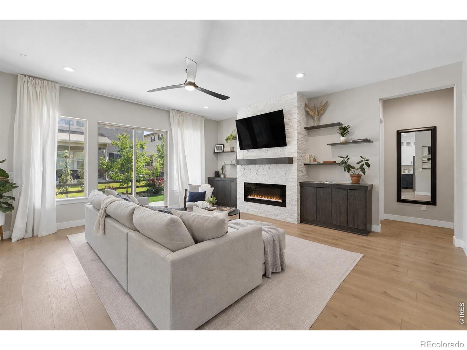 MLS Image #3 for 1321  fountain lane,erie, Colorado
