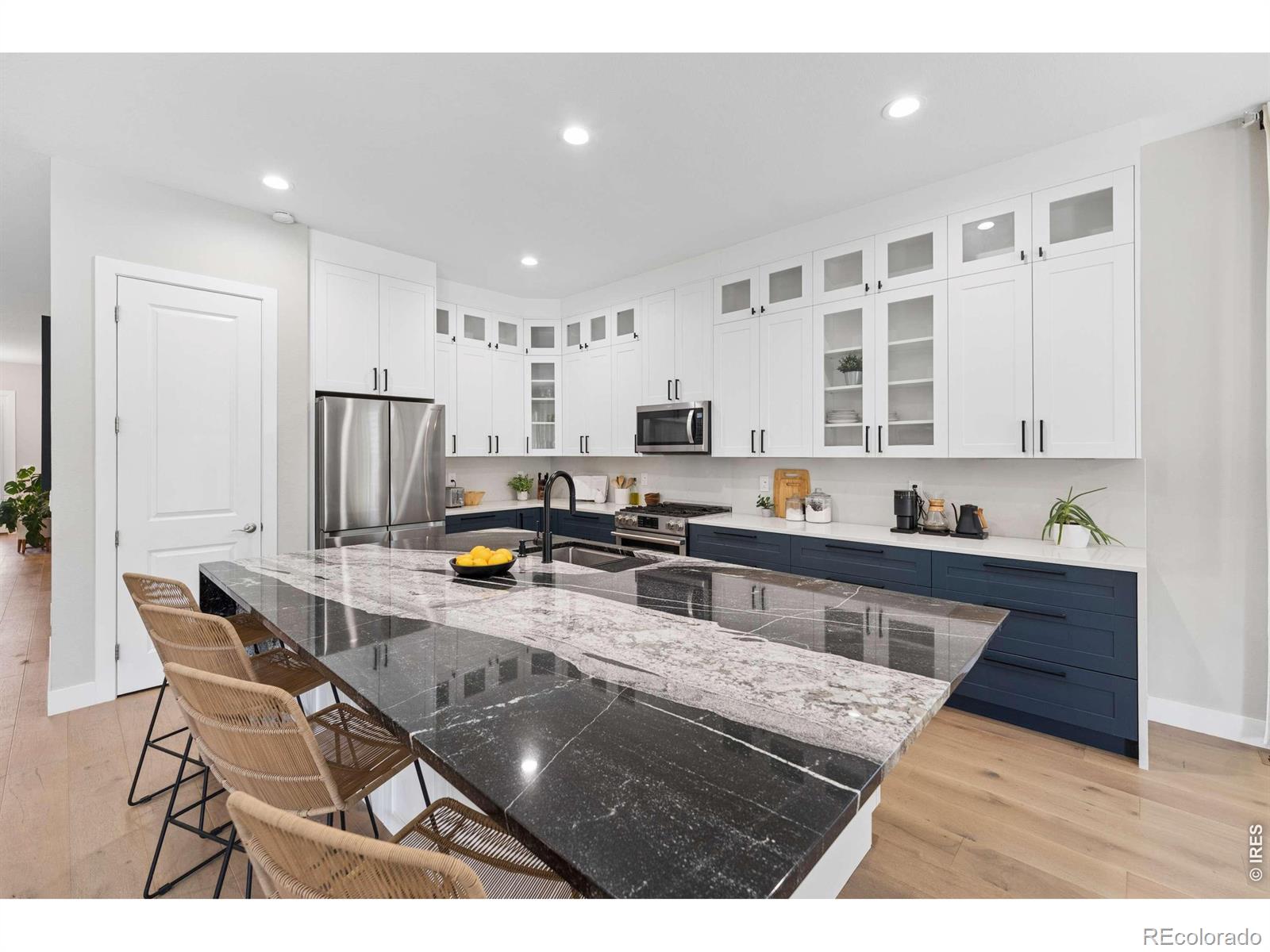 MLS Image #5 for 1321  fountain lane,erie, Colorado