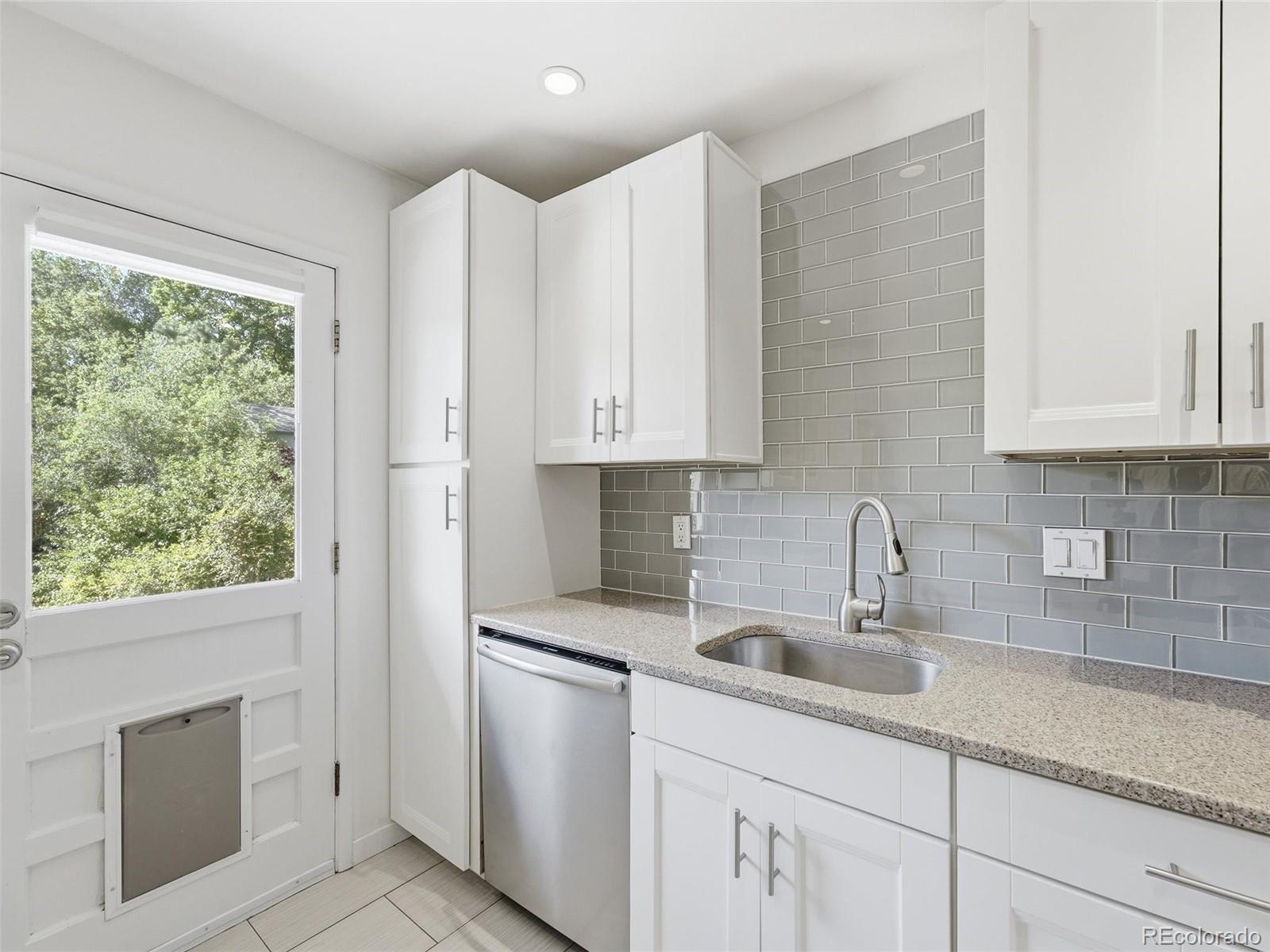 MLS Image #8 for 2249 s yank court,lakewood, Colorado