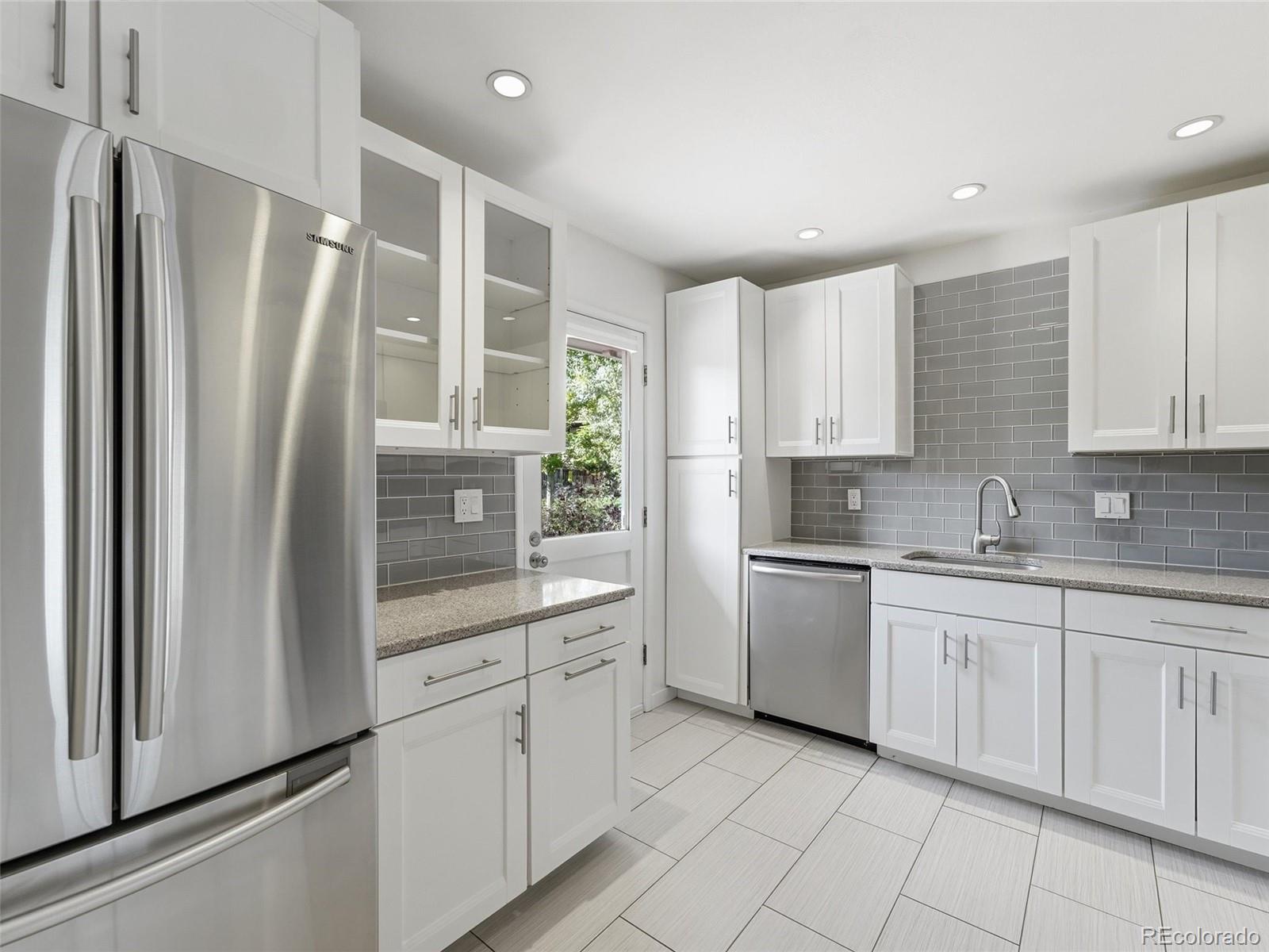 MLS Image #9 for 2249 s yank court,lakewood, Colorado