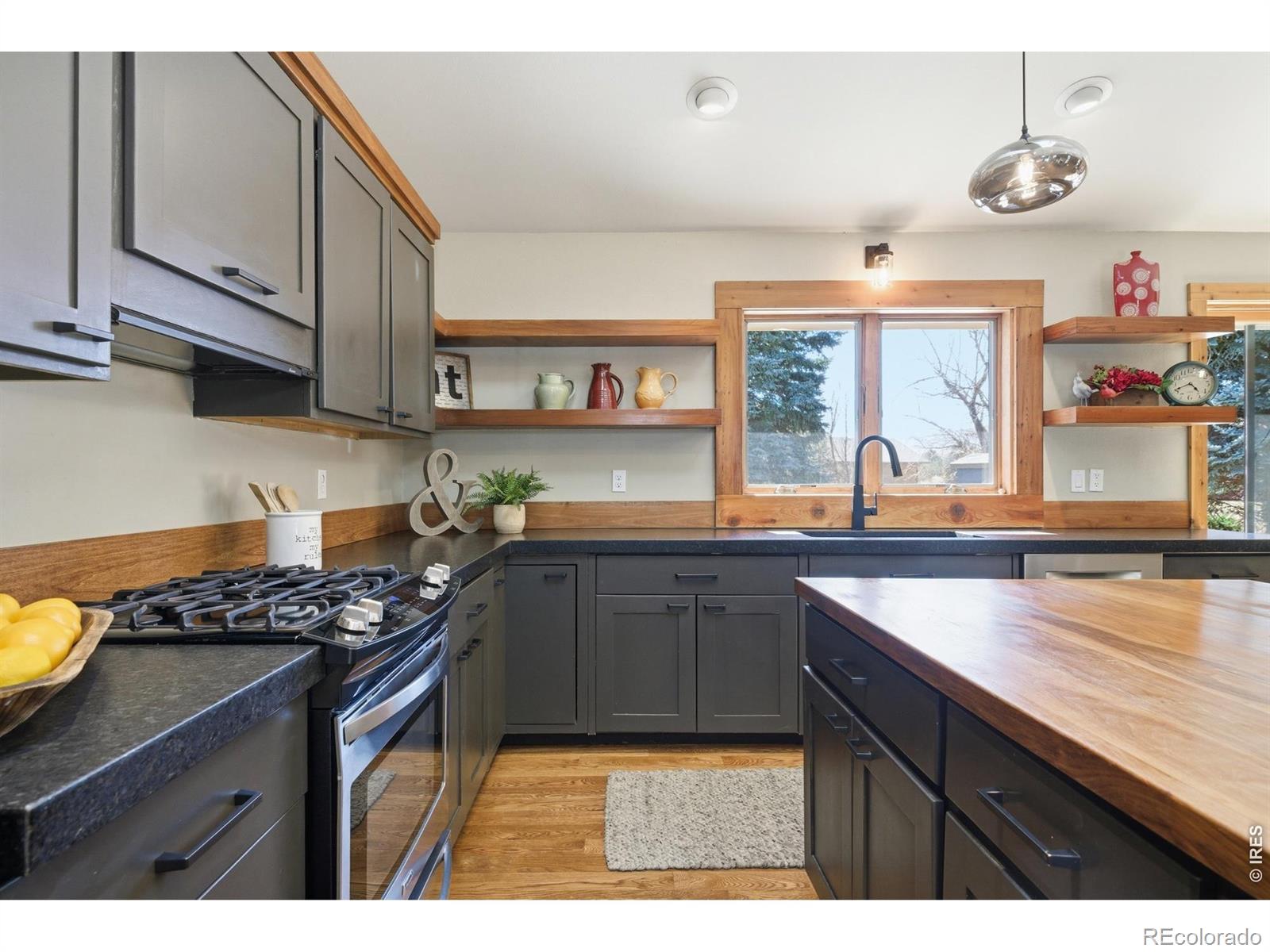 MLS Image #13 for 2205  stonecrest drive,fort collins, Colorado