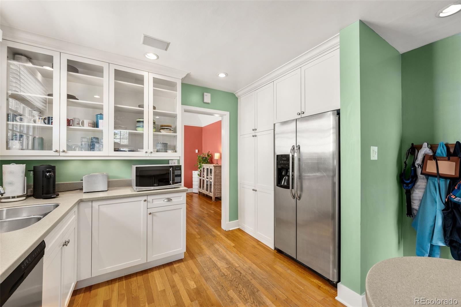 MLS Image #11 for 1665  bellaire street,denver, Colorado