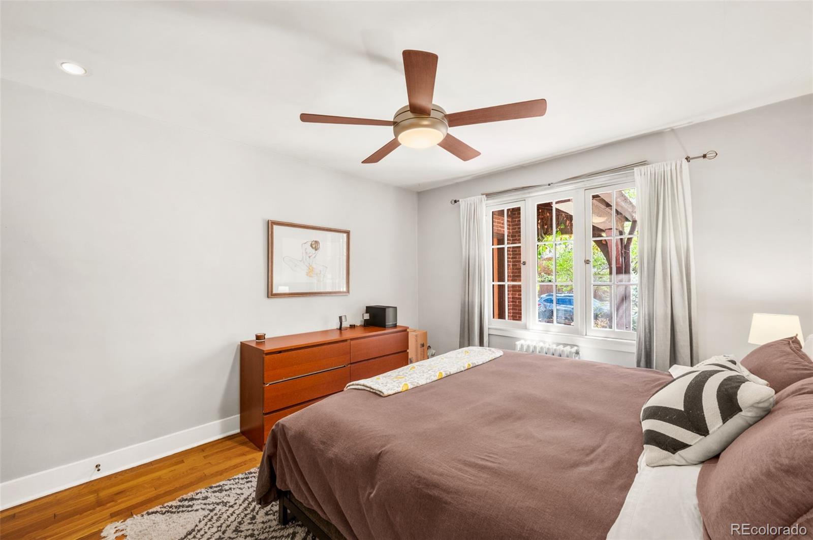 MLS Image #15 for 1665  bellaire street,denver, Colorado