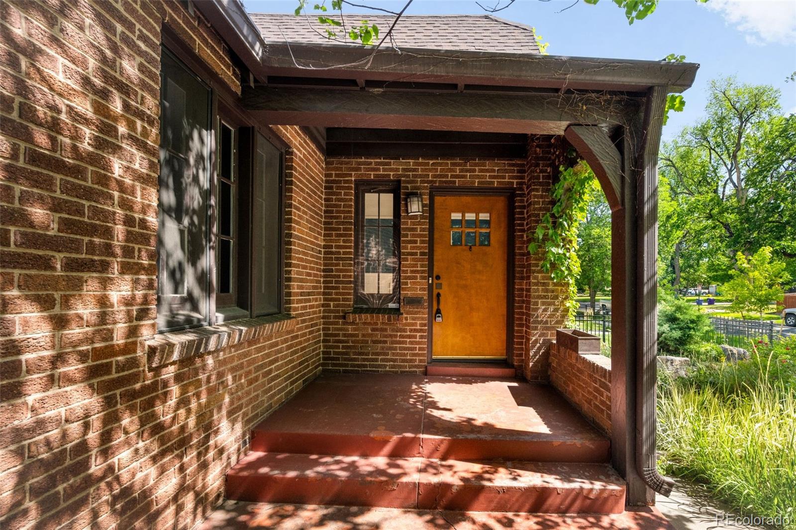MLS Image #24 for 1665  bellaire street,denver, Colorado