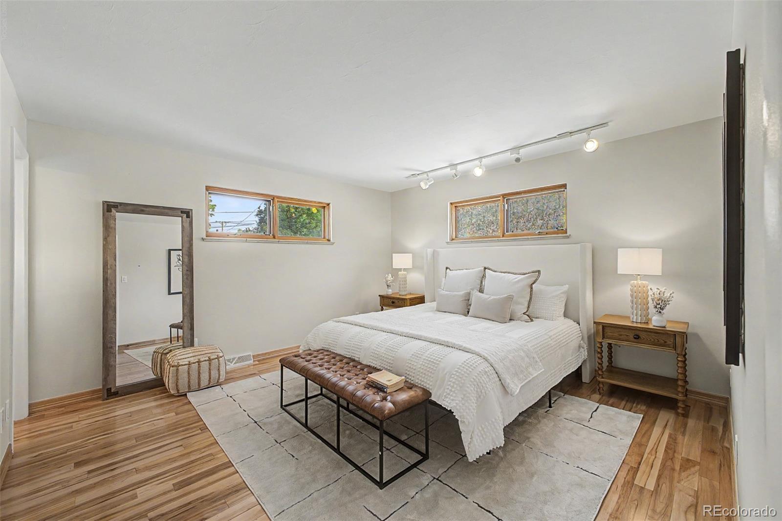 MLS Image #13 for 1511 s cherry street,denver, Colorado
