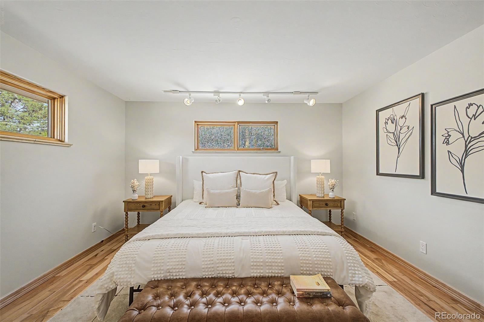 MLS Image #14 for 1511 s cherry street,denver, Colorado
