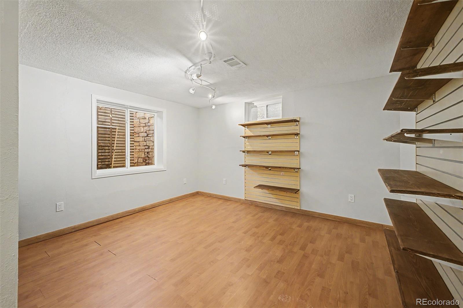 MLS Image #26 for 1511 s cherry street,denver, Colorado