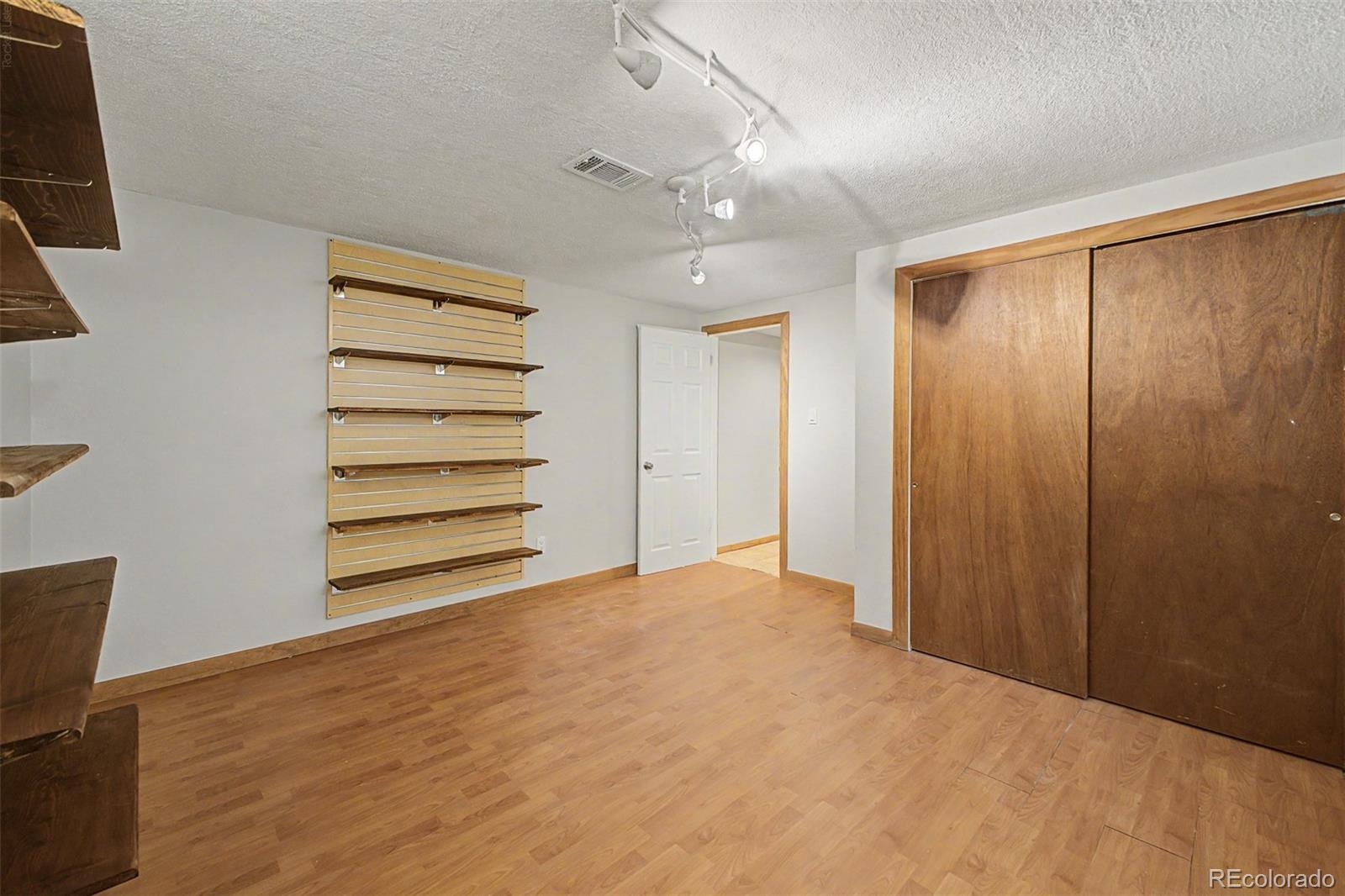 MLS Image #27 for 1511 s cherry street,denver, Colorado