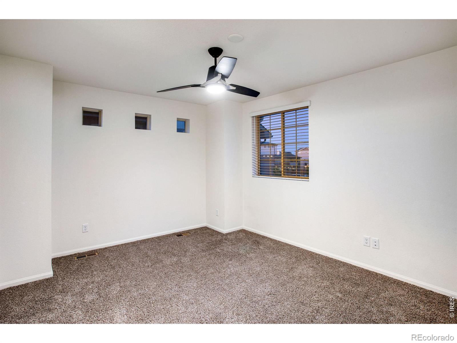 MLS Image #15 for 10041  yampa court,commerce city, Colorado
