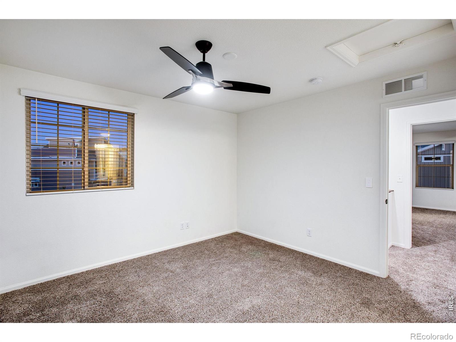 MLS Image #18 for 10041  yampa court,commerce city, Colorado