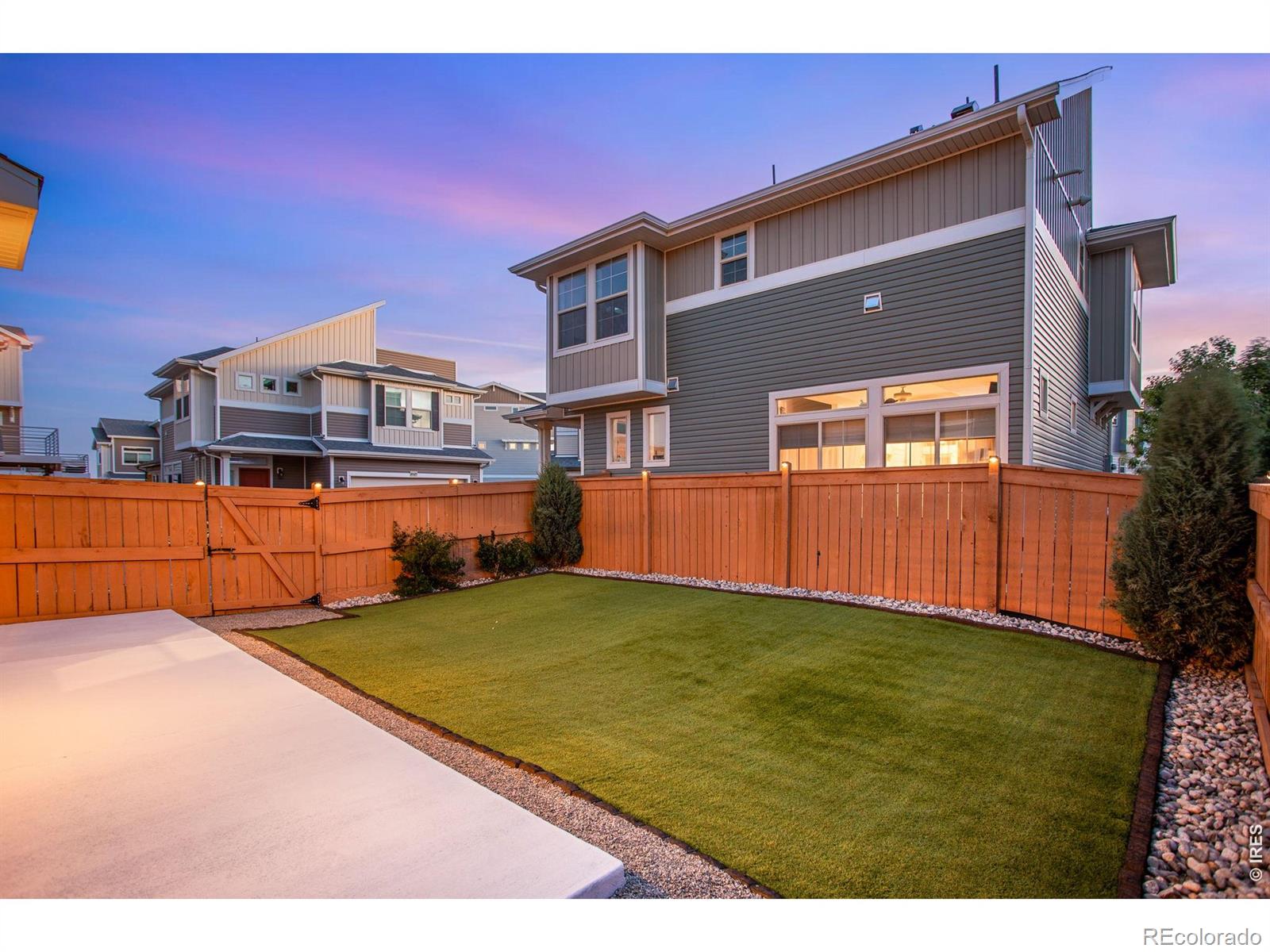 MLS Image #37 for 10041  yampa court,commerce city, Colorado