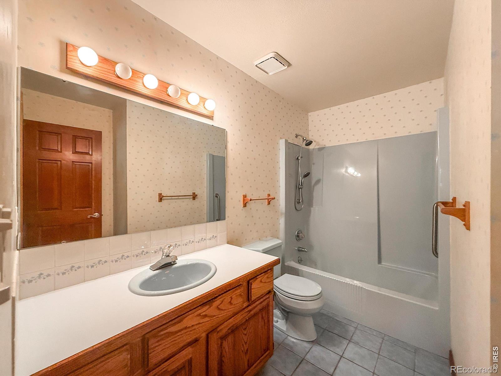MLS Image #26 for 2224  spindrift drive,longmont, Colorado