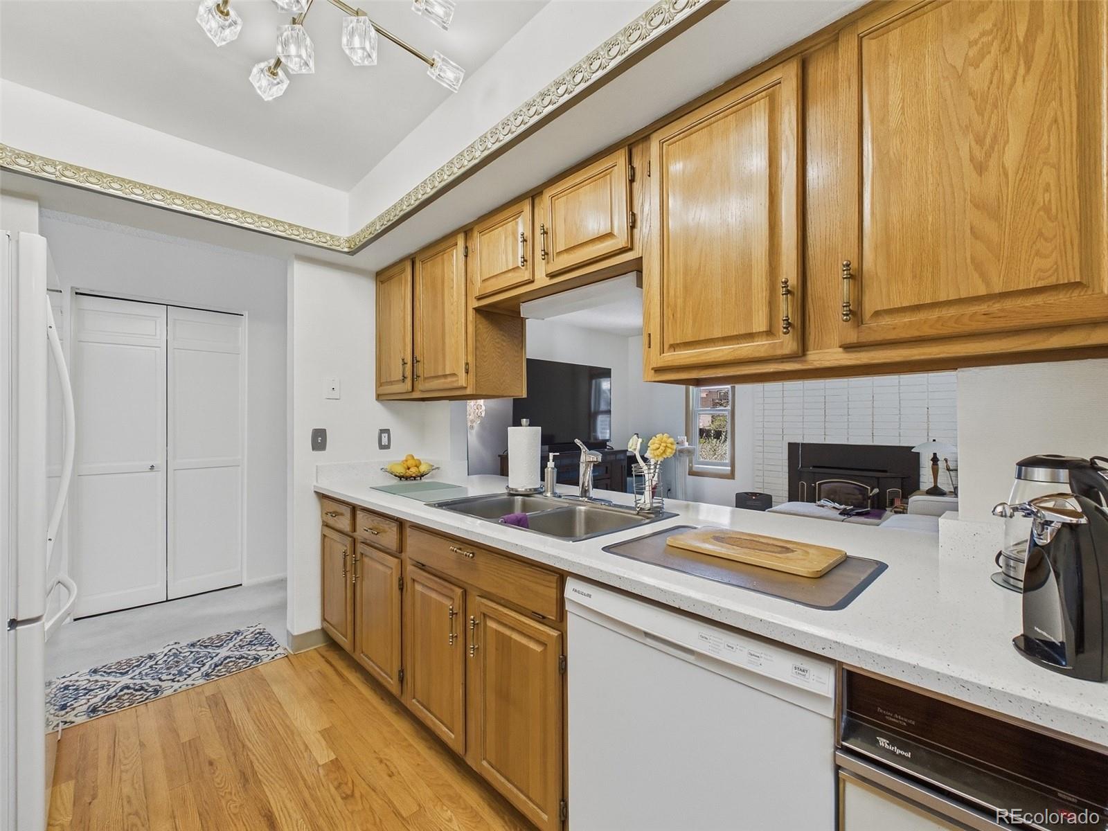 MLS Image #10 for 1661 s oswego street,aurora, Colorado