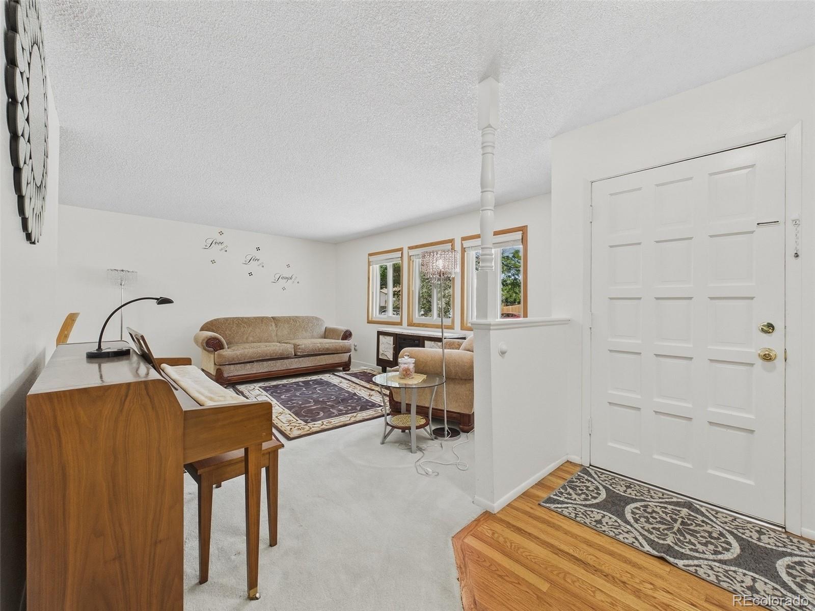 MLS Image #2 for 1661 s oswego street,aurora, Colorado