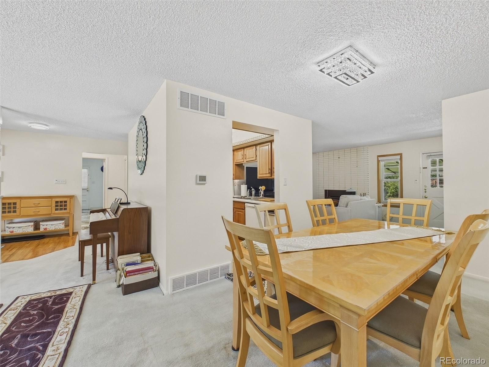 MLS Image #4 for 1661 s oswego street,aurora, Colorado