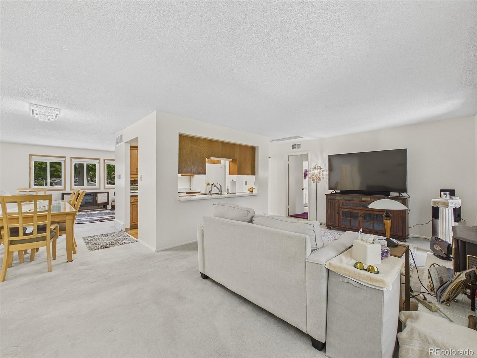MLS Image #6 for 1661 s oswego street,aurora, Colorado