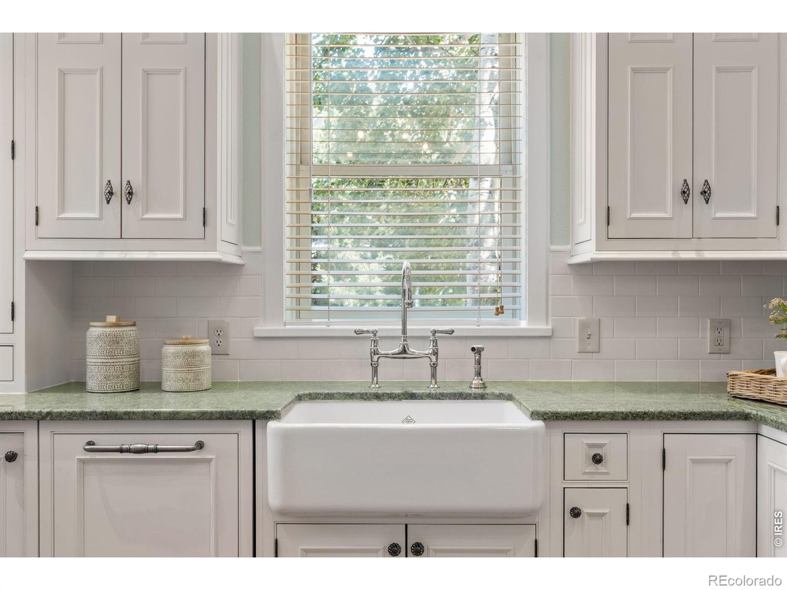 MLS Image #14 for 497  arapahoe avenue,boulder, Colorado