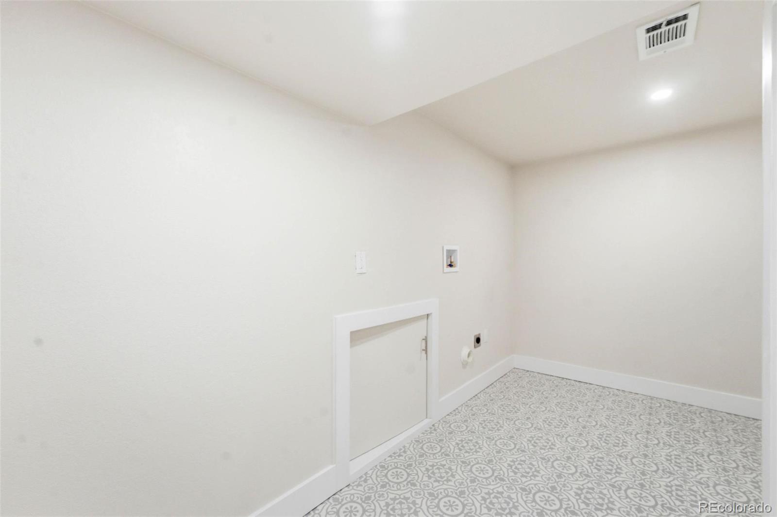 MLS Image #27 for 2126 s yarrow street,lakewood, Colorado