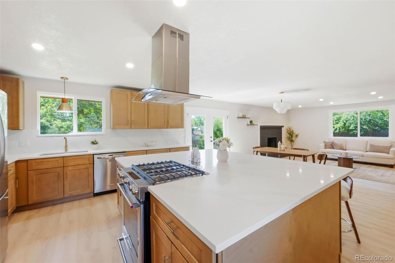 MLS Image #7 for 2126 s yarrow street,lakewood, Colorado