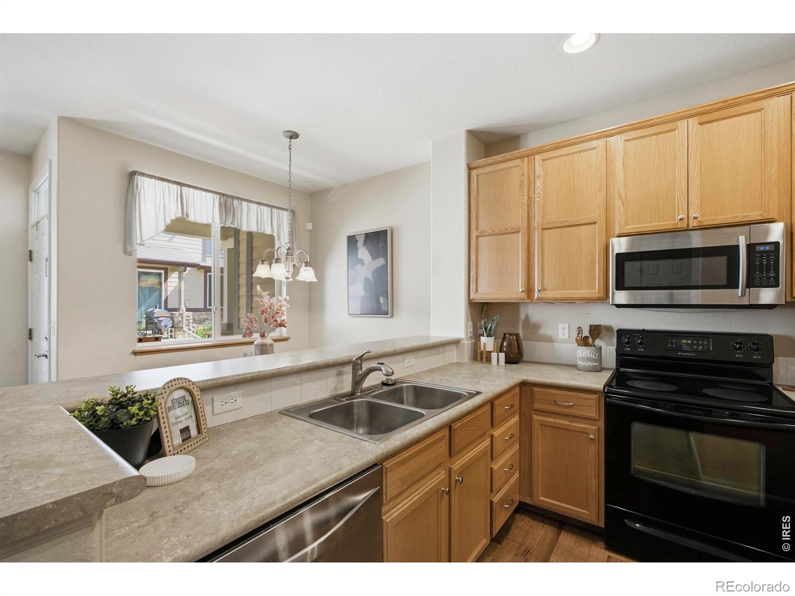 MLS Image #16 for 2921  kansas drive,fort collins, Colorado
