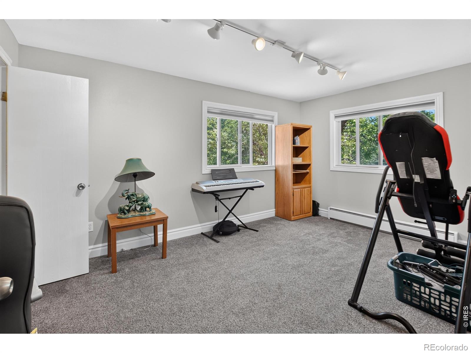 MLS Image #18 for 1024  oxford lane,fort collins, Colorado