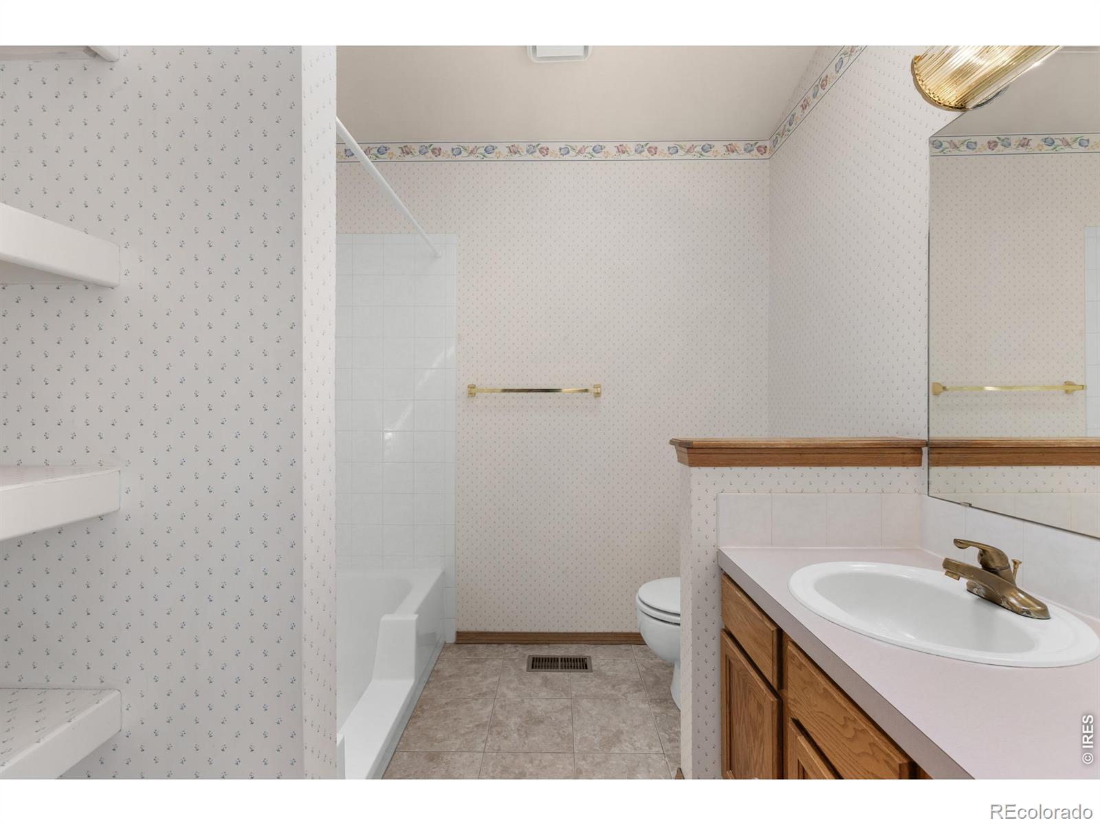 MLS Image #10 for 809  zweck court,longmont, Colorado