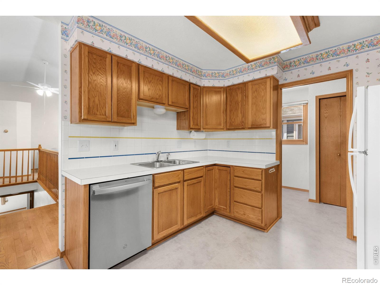 MLS Image #4 for 809  zweck court,longmont, Colorado