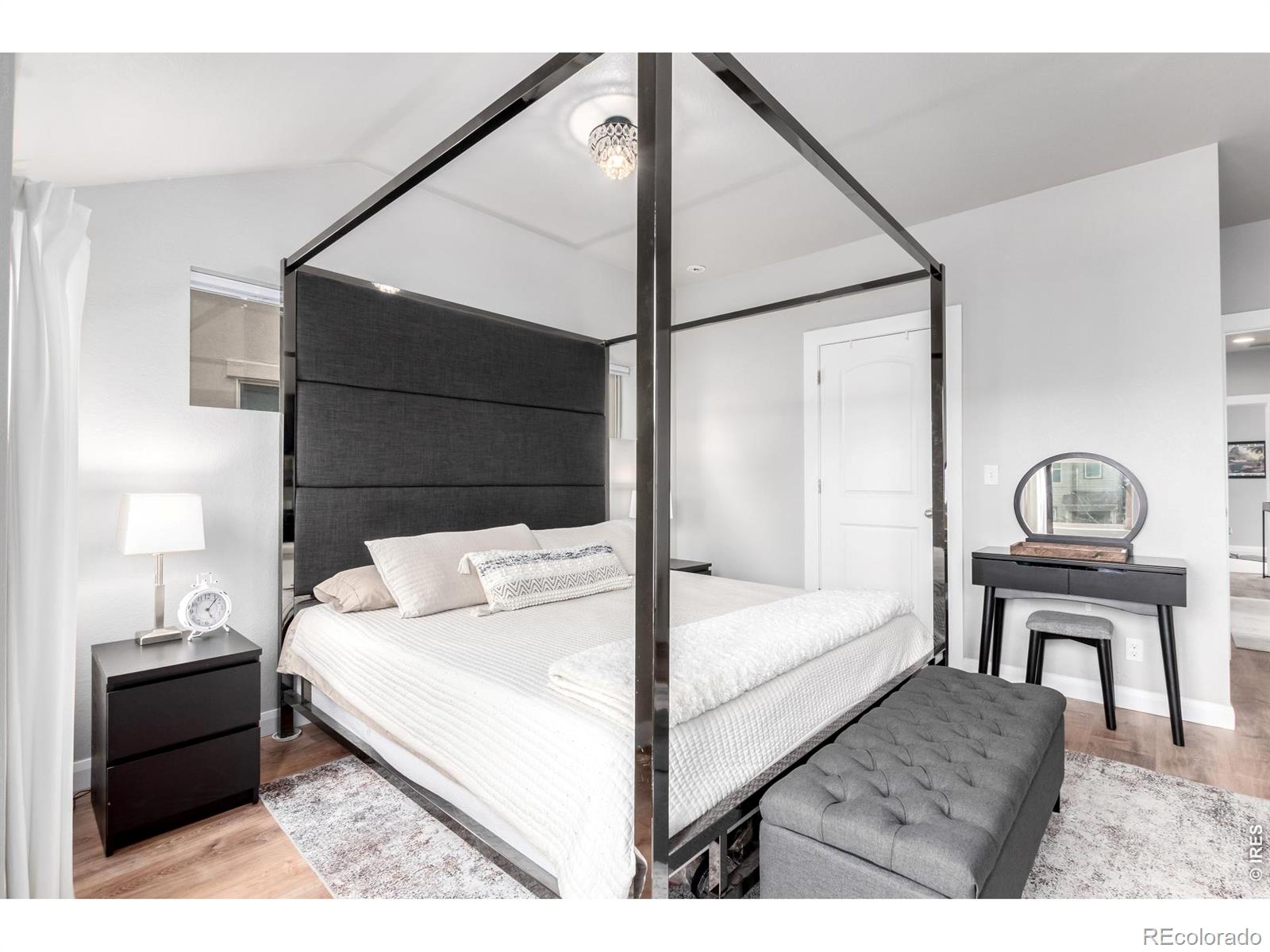 MLS Image #15 for 1440 w 67th avenue,denver, Colorado