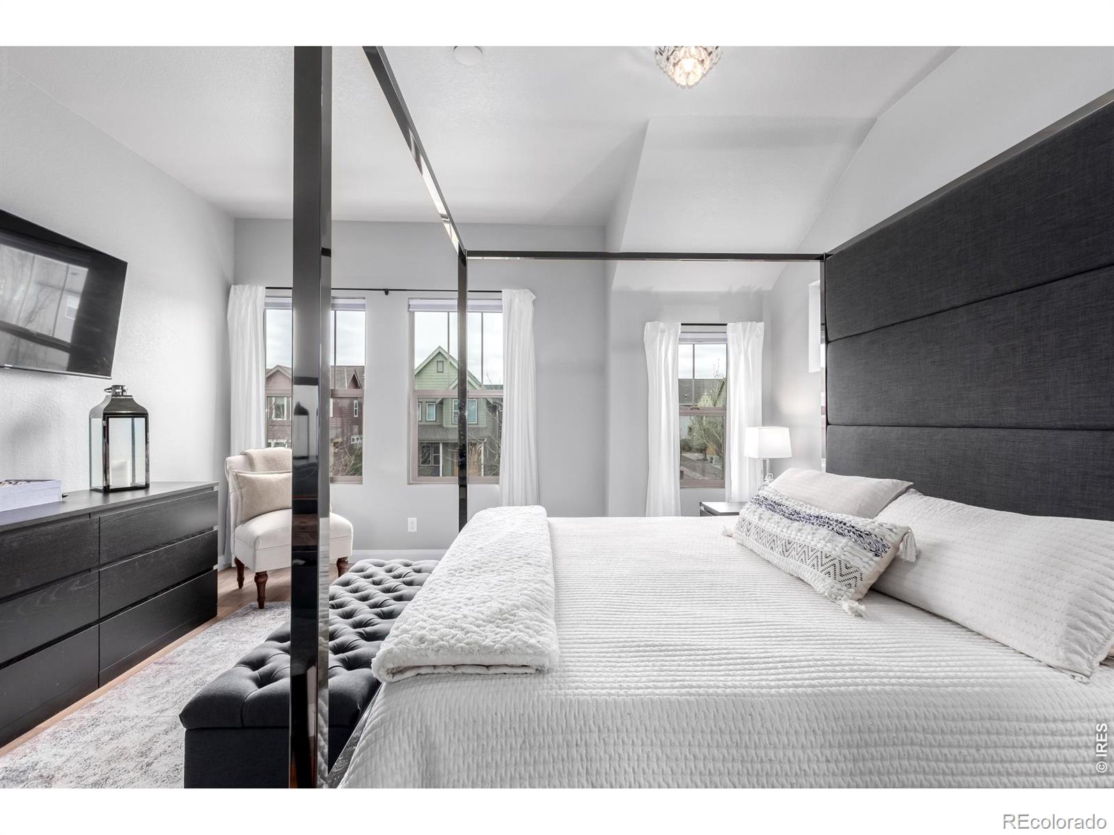 MLS Image #17 for 1440 w 67th avenue,denver, Colorado