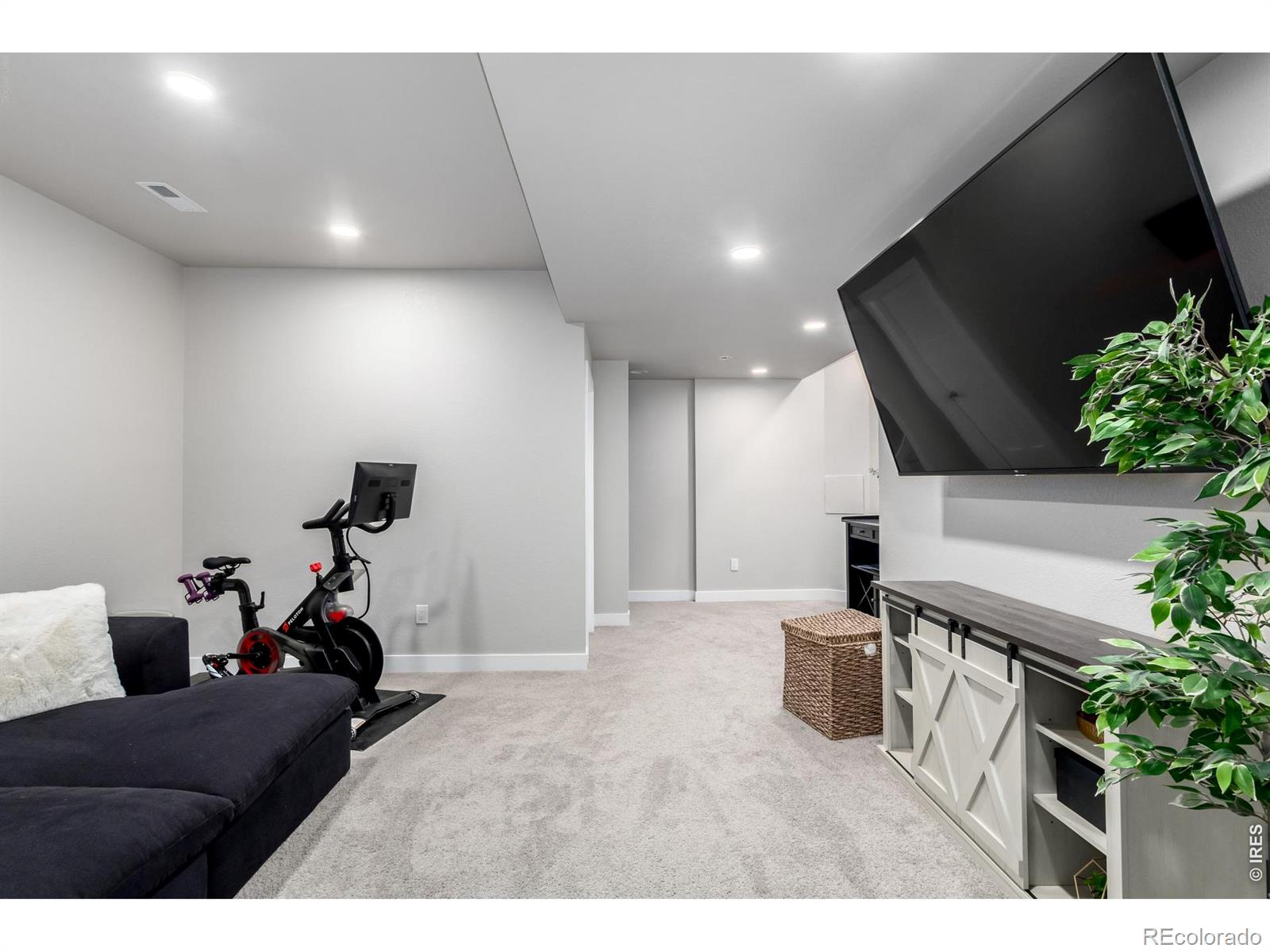 MLS Image #26 for 1440 w 67th avenue,denver, Colorado