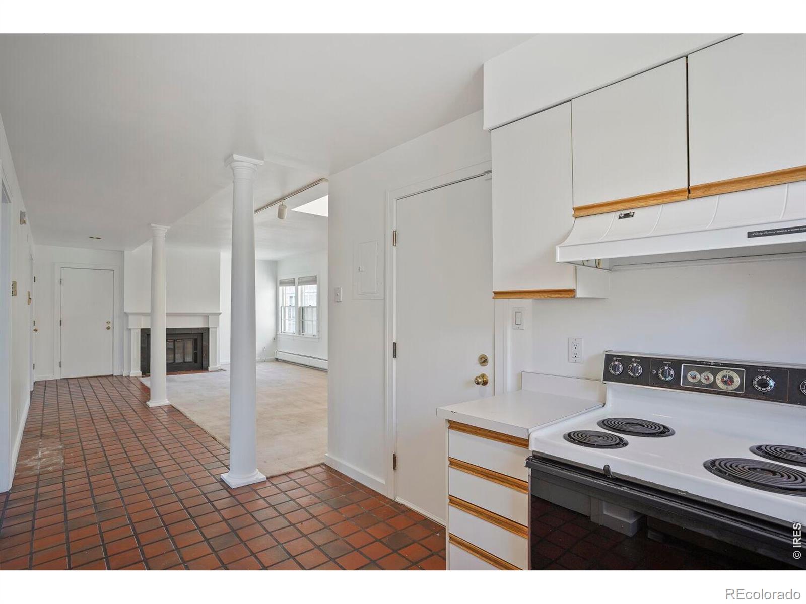 MLS Image #8 for 960 n sherman street 3e,denver, Colorado
