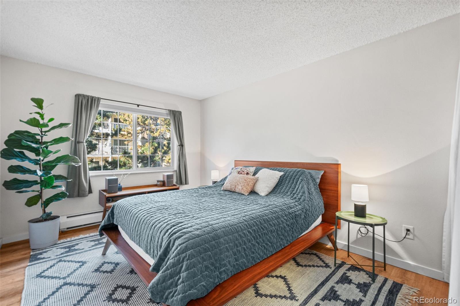 MLS Image #20 for 2225 s jasmine street,denver, Colorado