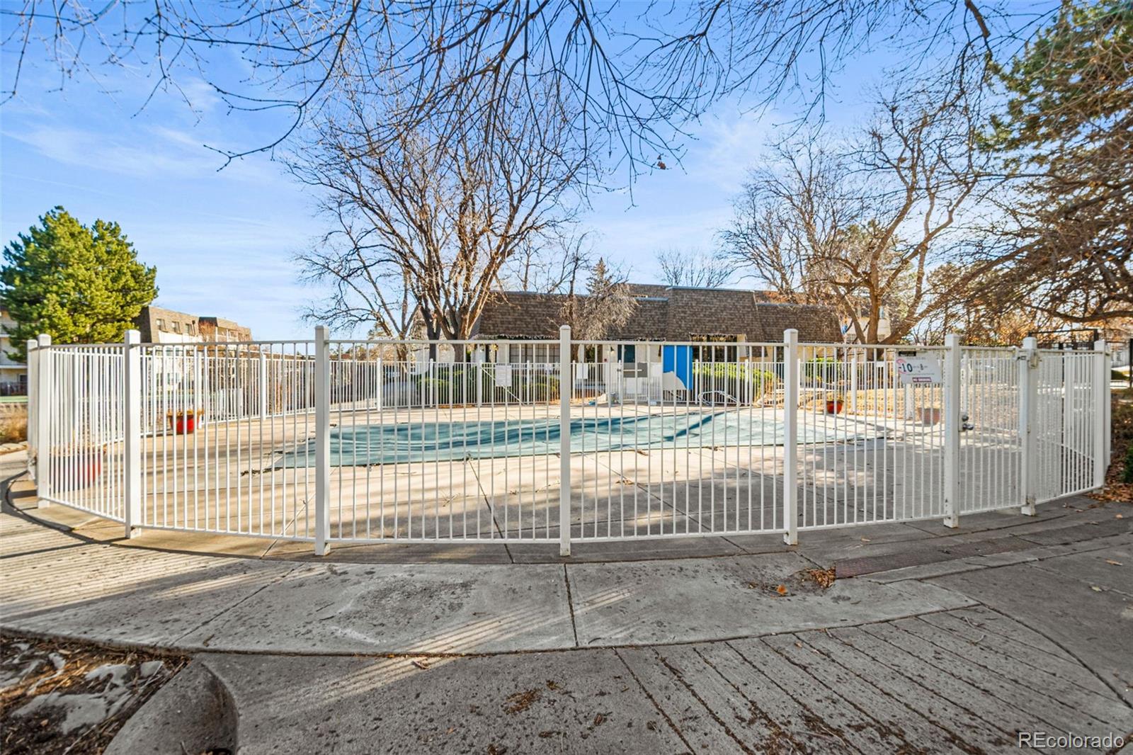 MLS Image #34 for 2225 s jasmine street,denver, Colorado
