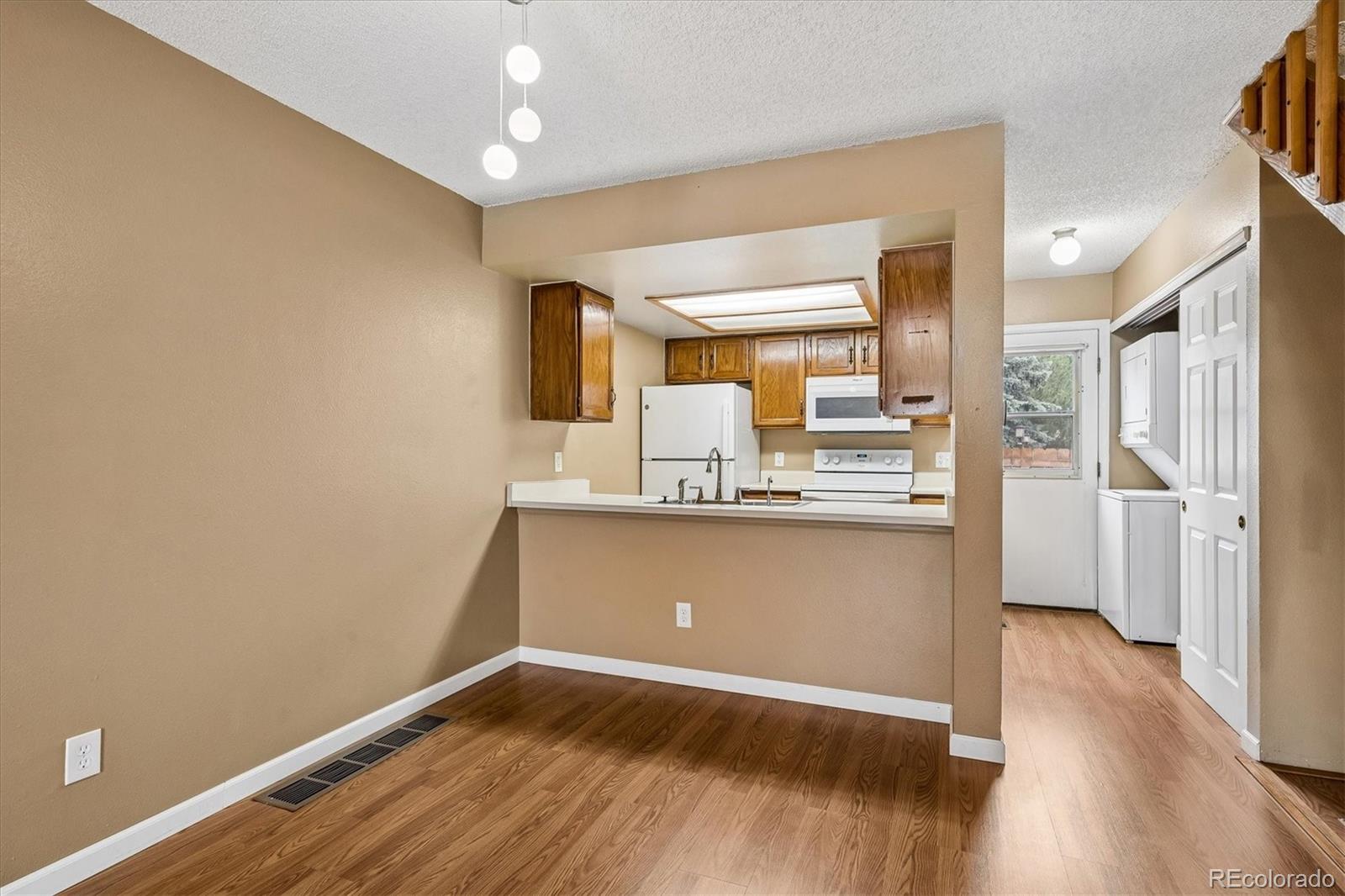 MLS Image #5 for 15999 e alaska place,aurora, Colorado
