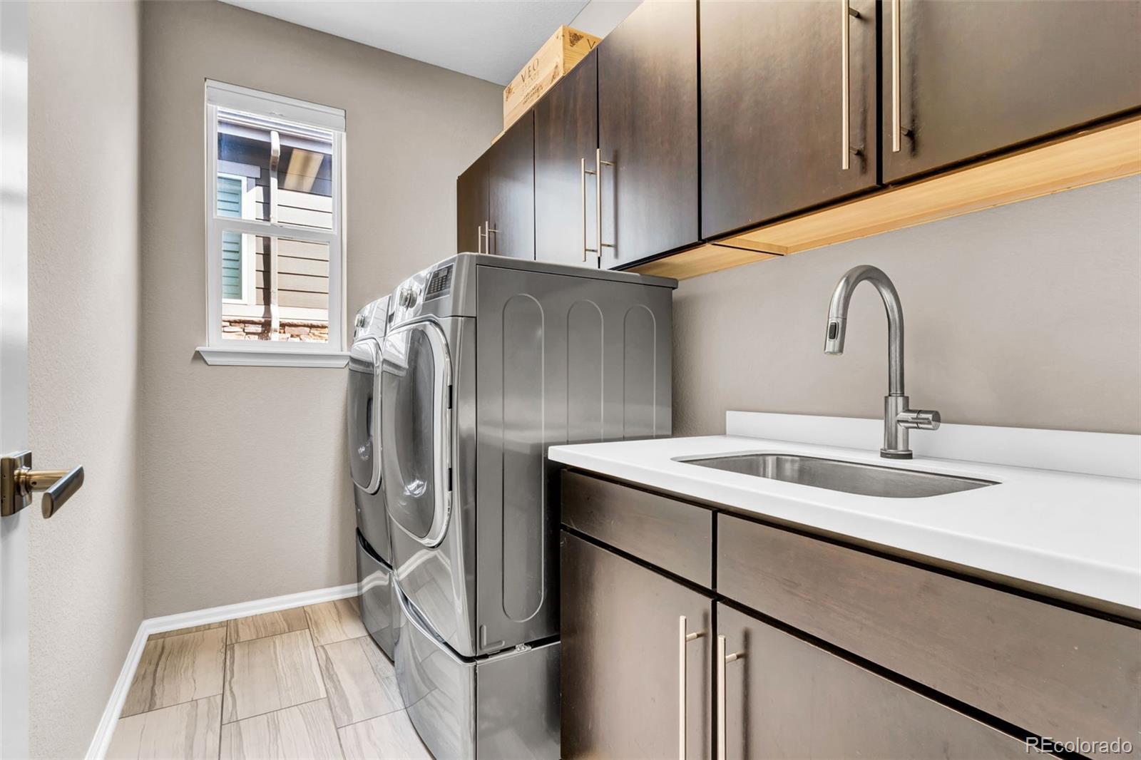 MLS Image #12 for 23850 e ontario place,aurora, Colorado