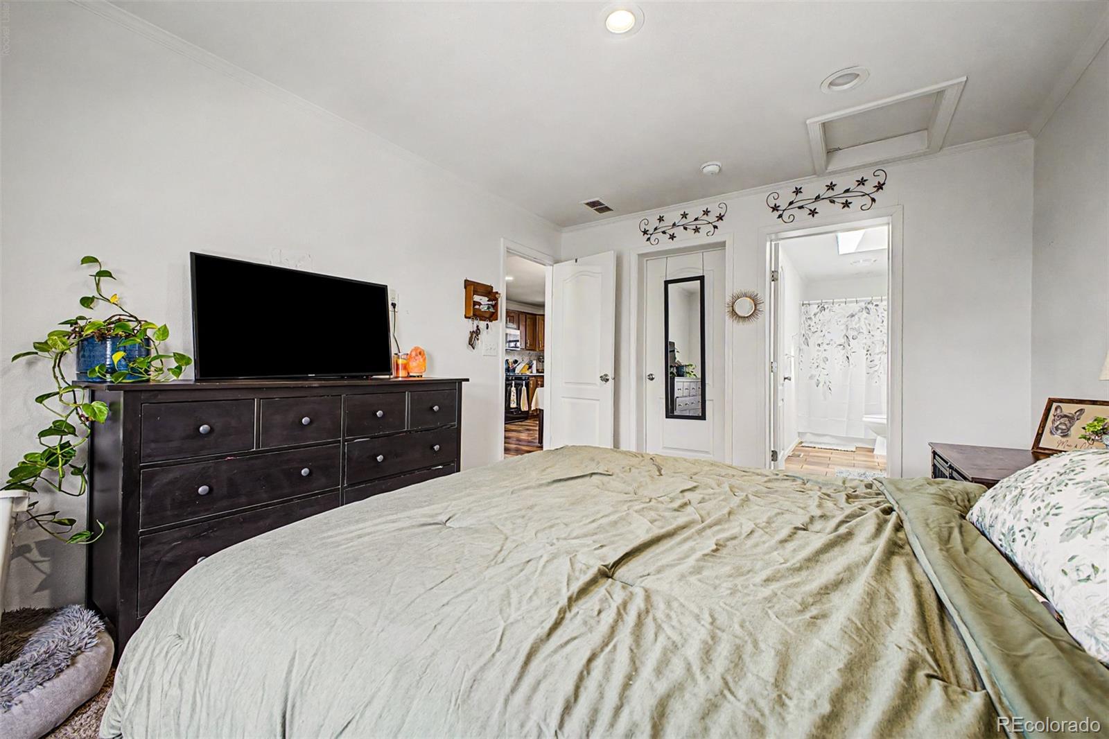MLS Image #12 for 574  4th street,bennett, Colorado