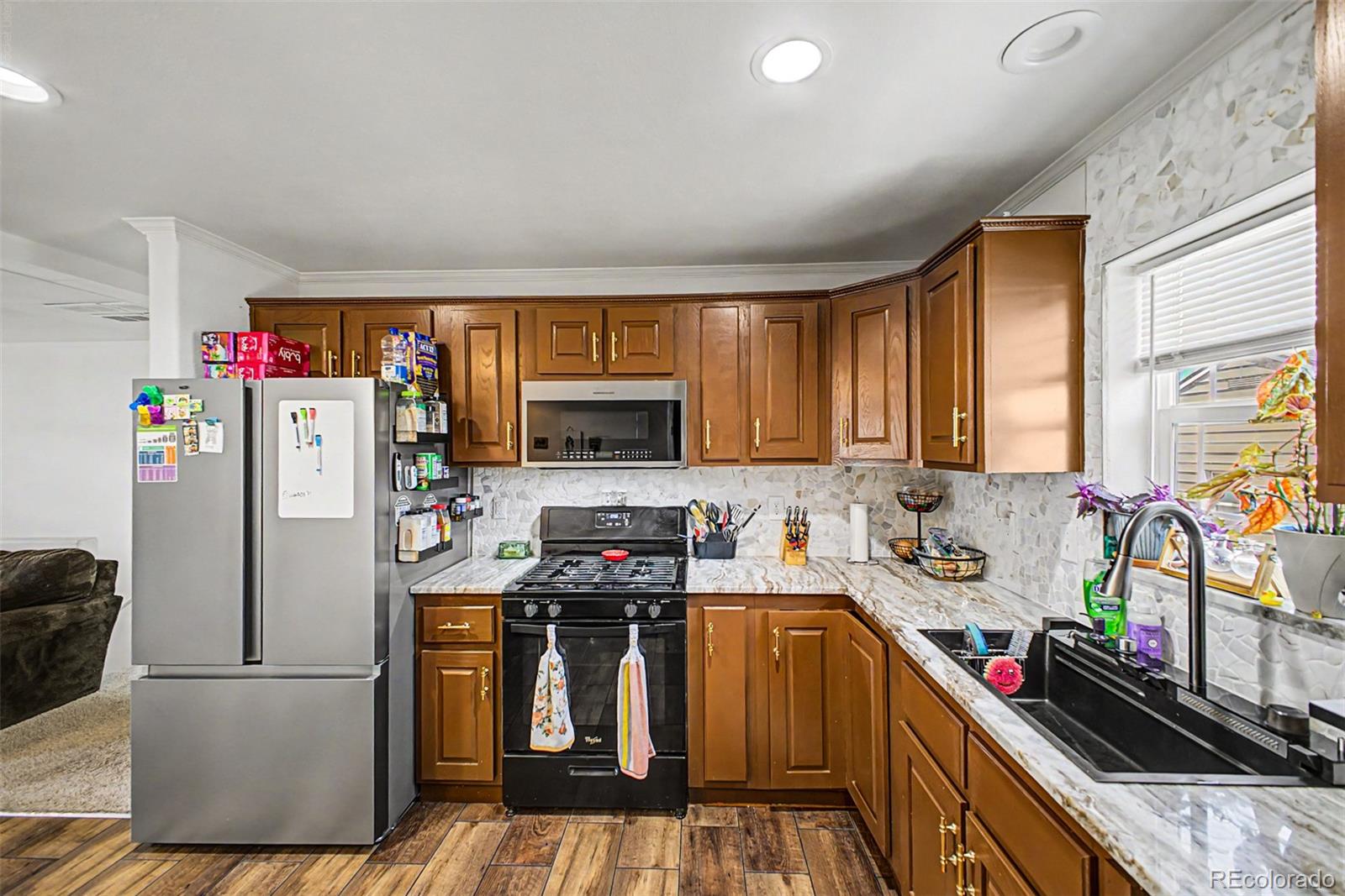 MLS Image #8 for 574  4th street,bennett, Colorado