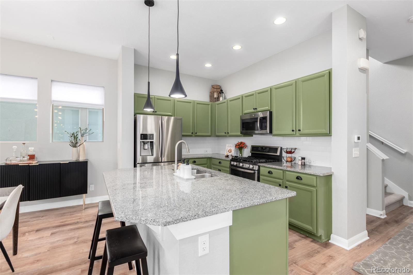 MLS Image #6 for 1440 w 67th avenue,denver, Colorado
