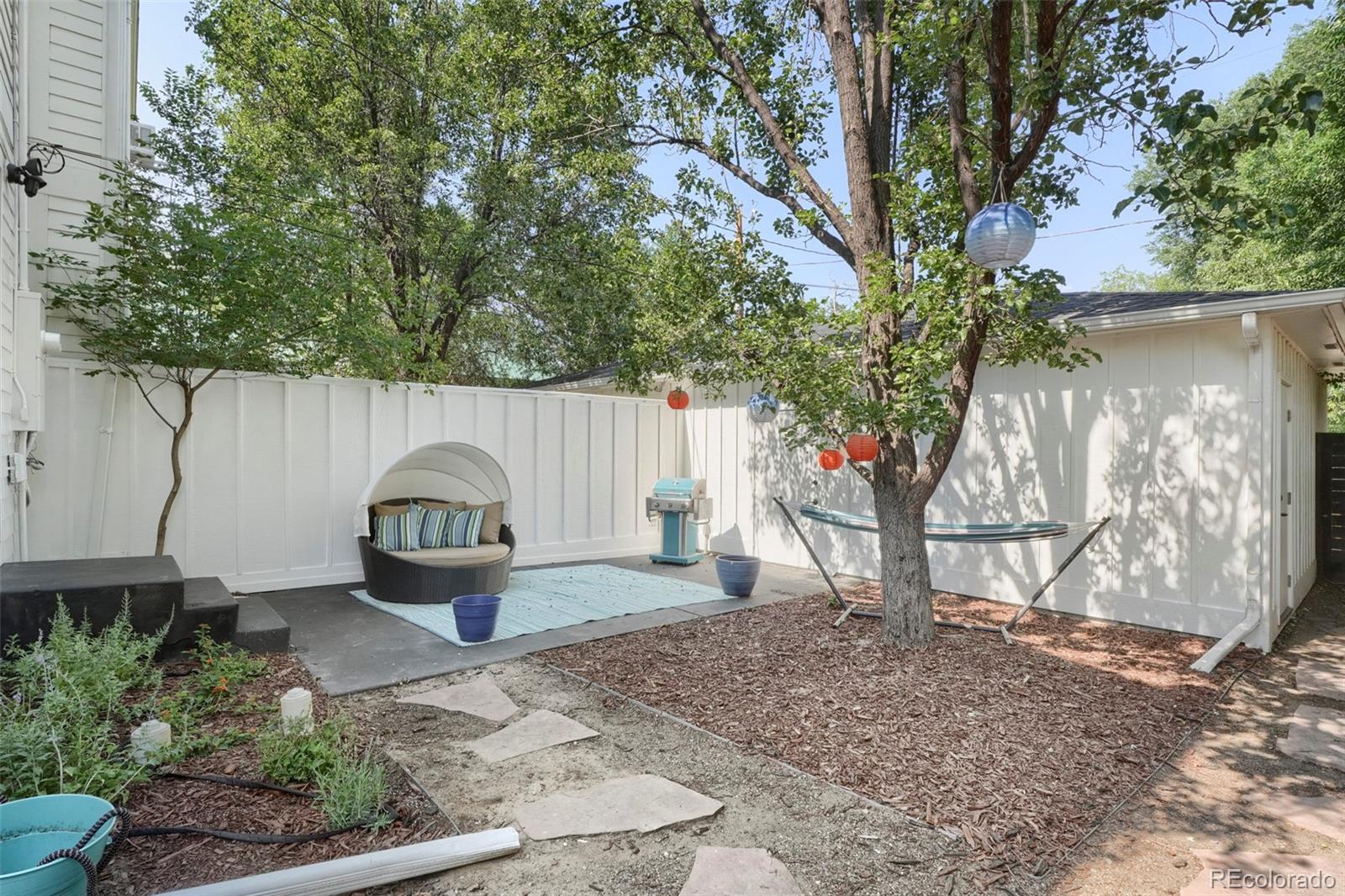 MLS Image #24 for 2071 s grant street,denver, Colorado