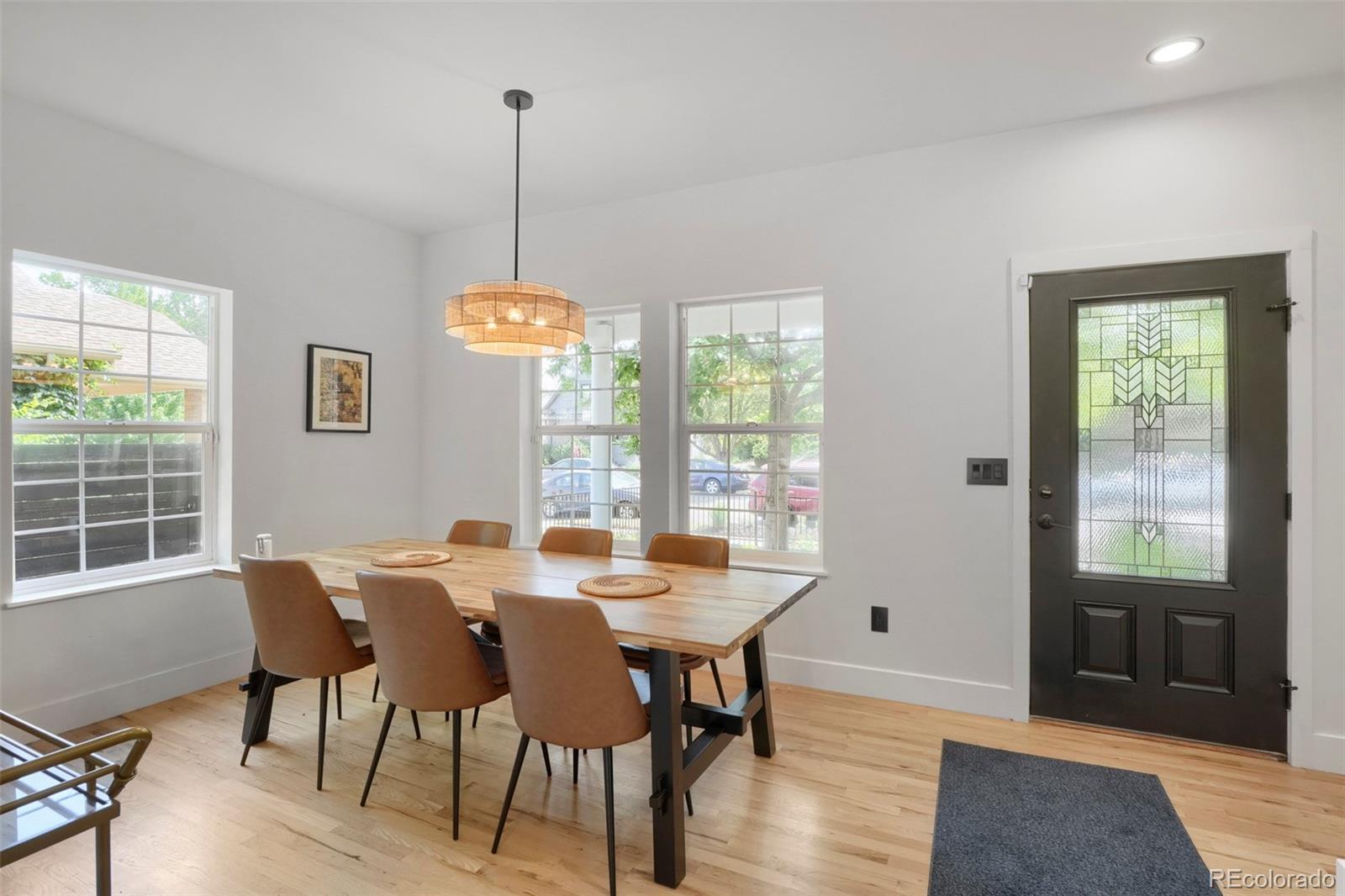 MLS Image #4 for 2071 s grant street,denver, Colorado