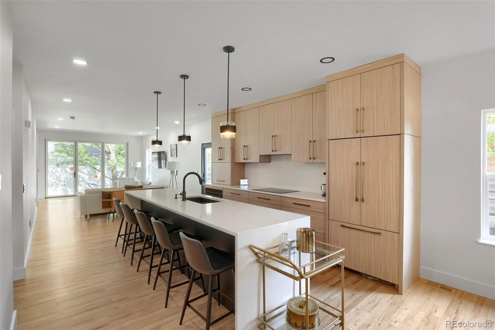 MLS Image #7 for 2071 s grant street,denver, Colorado