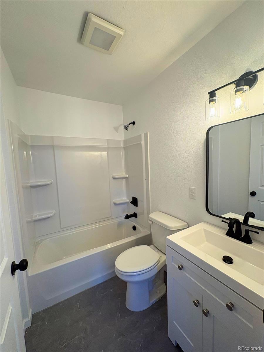 MLS Image #31 for 566  custer avenue,akron, Colorado
