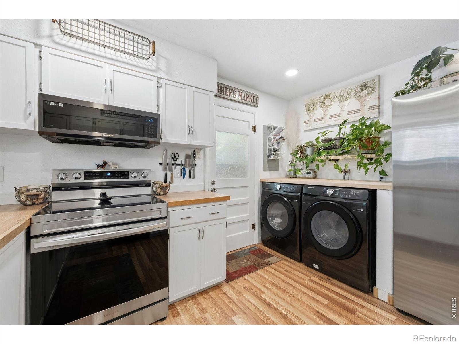MLS Image #8 for 532 e 11th street,loveland, Colorado