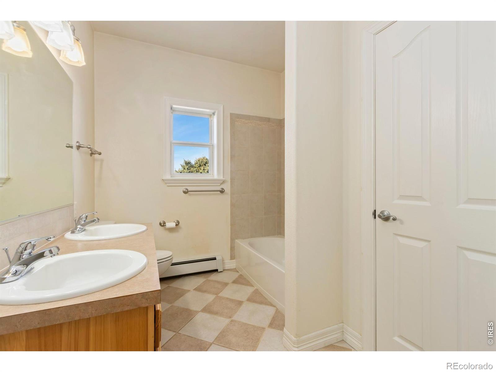 MLS Image #18 for 35530  county road 43 ,eaton, Colorado