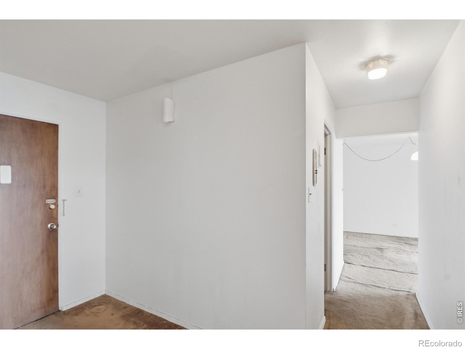 MLS Image #4 for 855 n pennsylvania street,denver, Colorado
