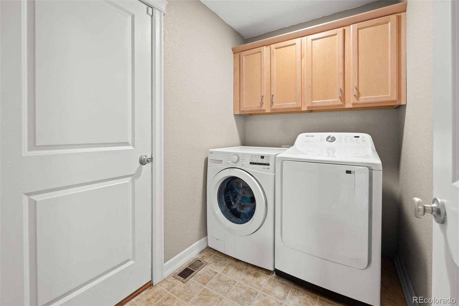 MLS Image #25 for 563  kenai court,windsor, Colorado