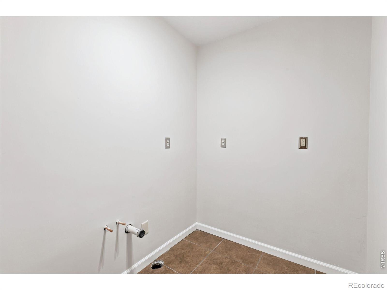 MLS Image #10 for 2121  18th st rd,greeley, Colorado