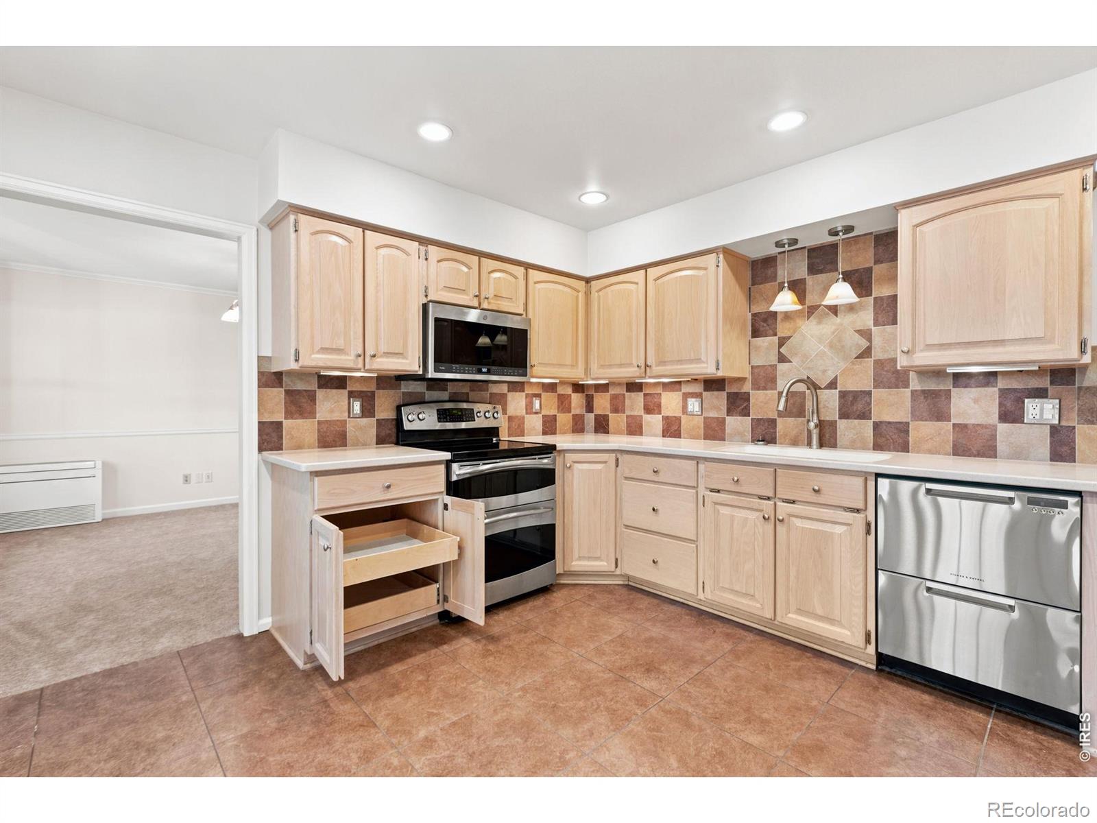 MLS Image #8 for 2121  18th st rd,greeley, Colorado
