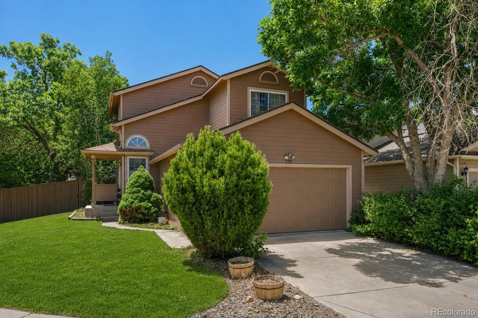 MLS Image #1 for 720  walden court,littleton, Colorado