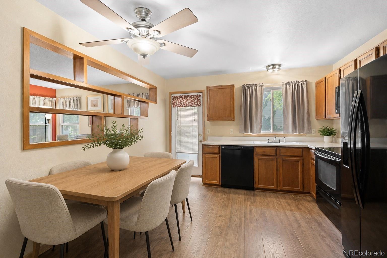 MLS Image #11 for 720  walden court,littleton, Colorado